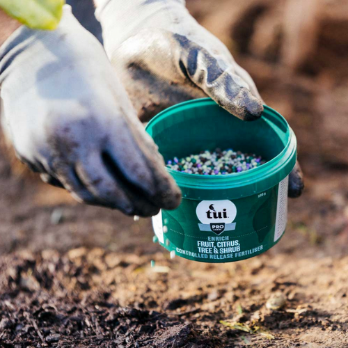 Tui Enrich Fruit, Citrus, Tree & Shrub Controlled Release Fertiliser 500g - Image 2
